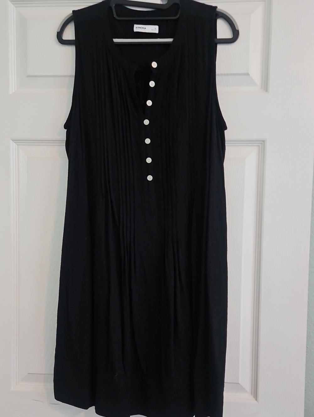 Sonoma Black Sleeveless Button-Front Dress